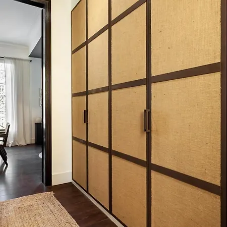 Apartment Depok - 2 Bedrooms And Balcony In Eixample Dreta Barcelona