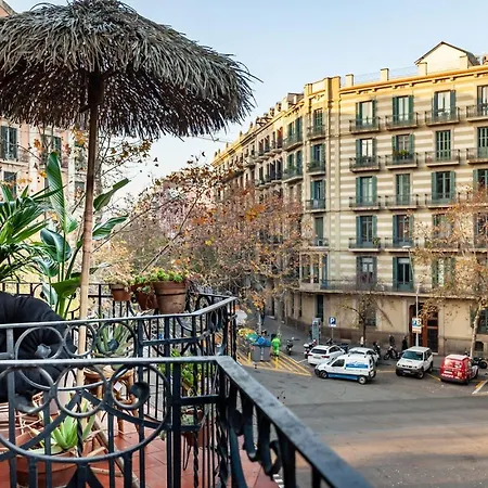 公寓 Depok - 2 Bedrooms And Balcony In Eixample Dreta *